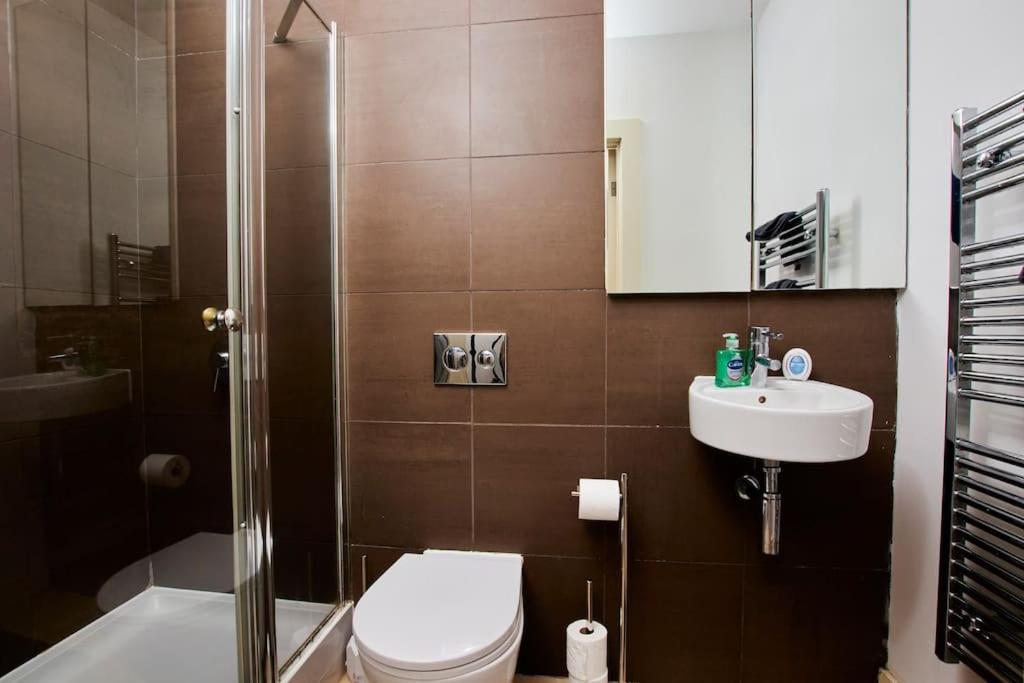 Swanky City Centre Apartment 링컨 외부 사진