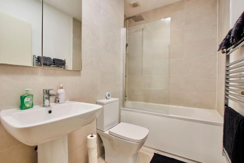Swanky City Centre Apartment 링컨 외부 사진