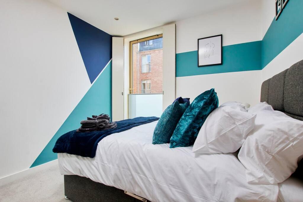 Swanky City Centre Apartment 링컨 외부 사진